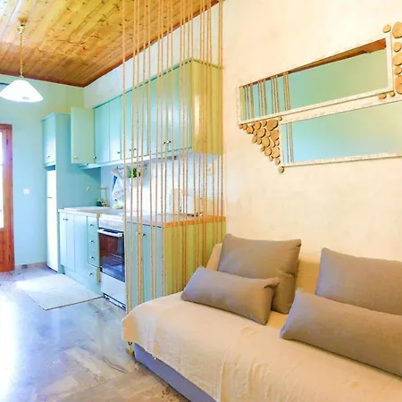 Cochelli Upper Pool Walk To Ac Wifi Apartment Agios Stefanos (Thinali)