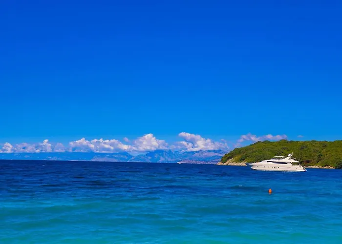 Cochelli Upper Pool Walk To Ac Wifi *